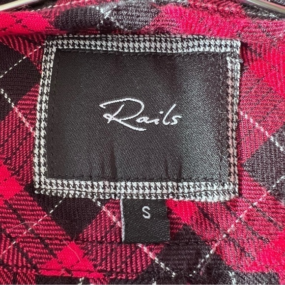 Rails Hunter Check Plaid Super Soft Button Up Red & Black Shirt S - Picture 4 of 13
